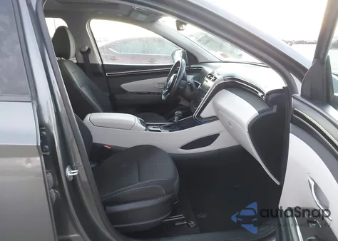 2022 Hyundai Tucson Sel z USA, uszkodzony, nr VIN 5NMJF3AE1NH096646